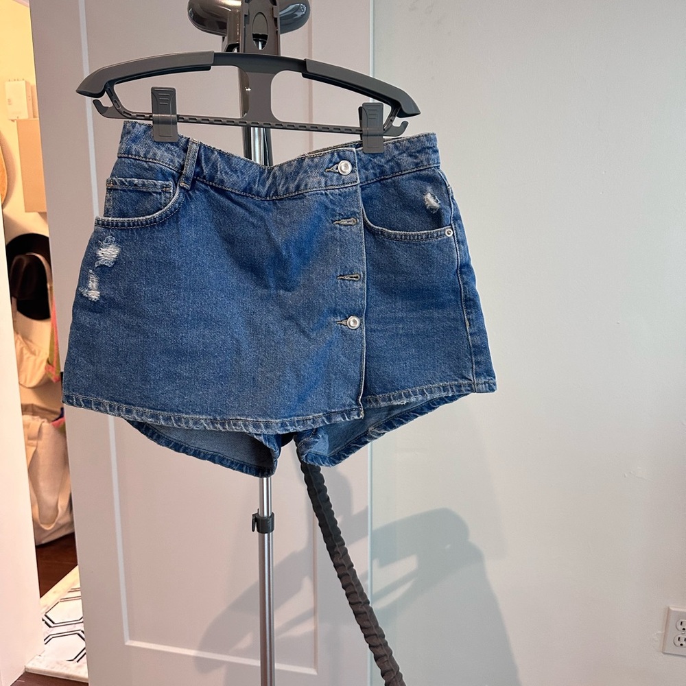Zara Denim Skort like brand new